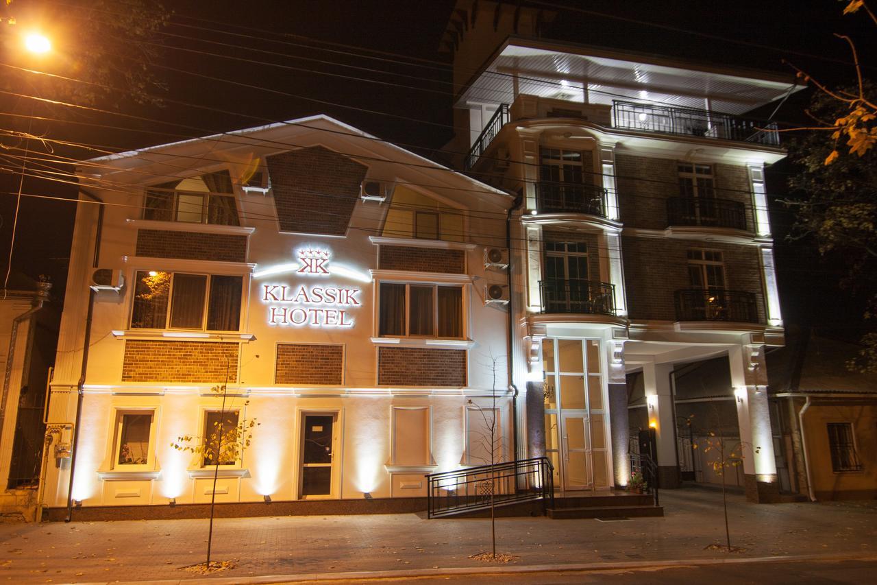 Klassik Hotel Chisinau Exterior photo